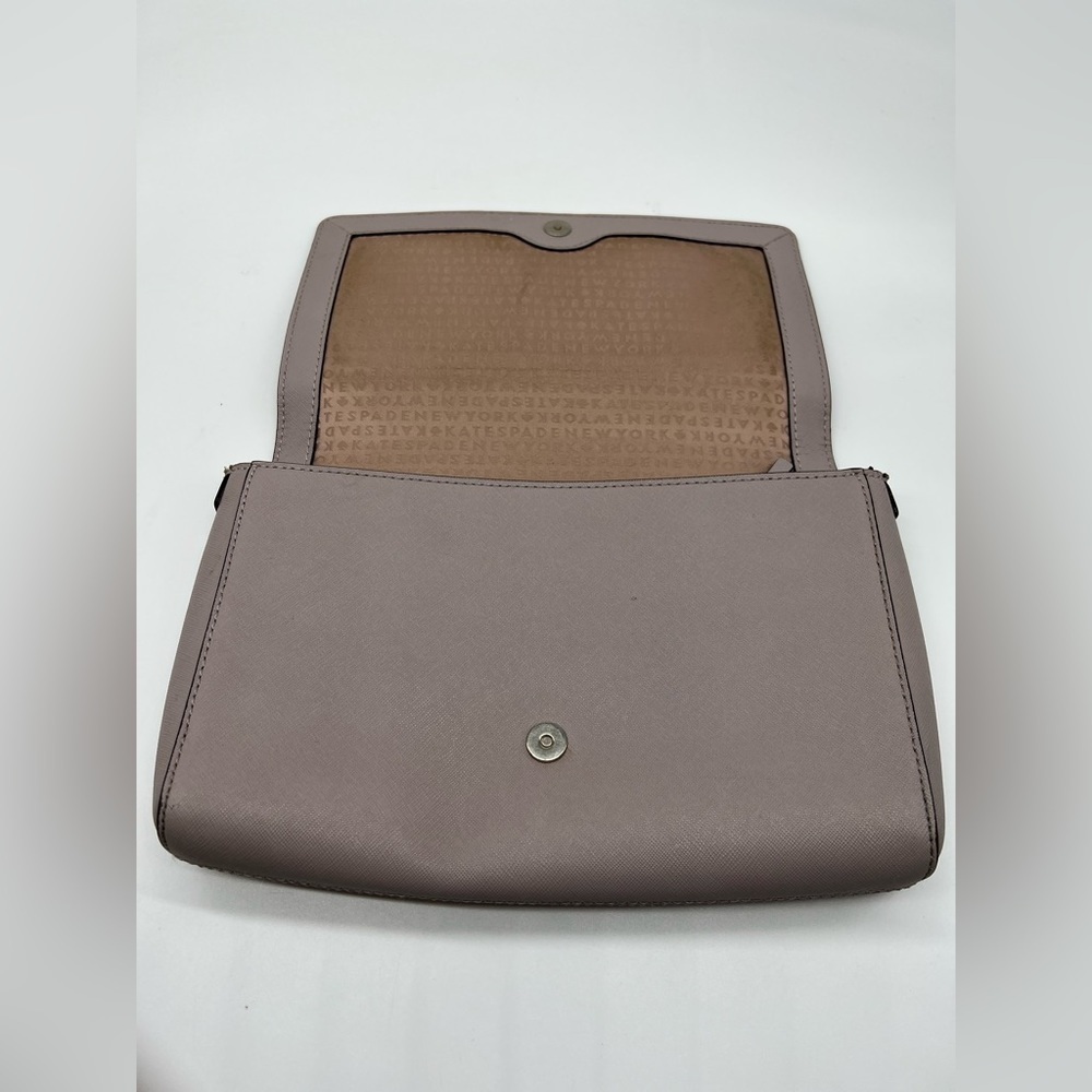 Kate Spade well loved 2 toned clutch bag - Picture 5 of 10
